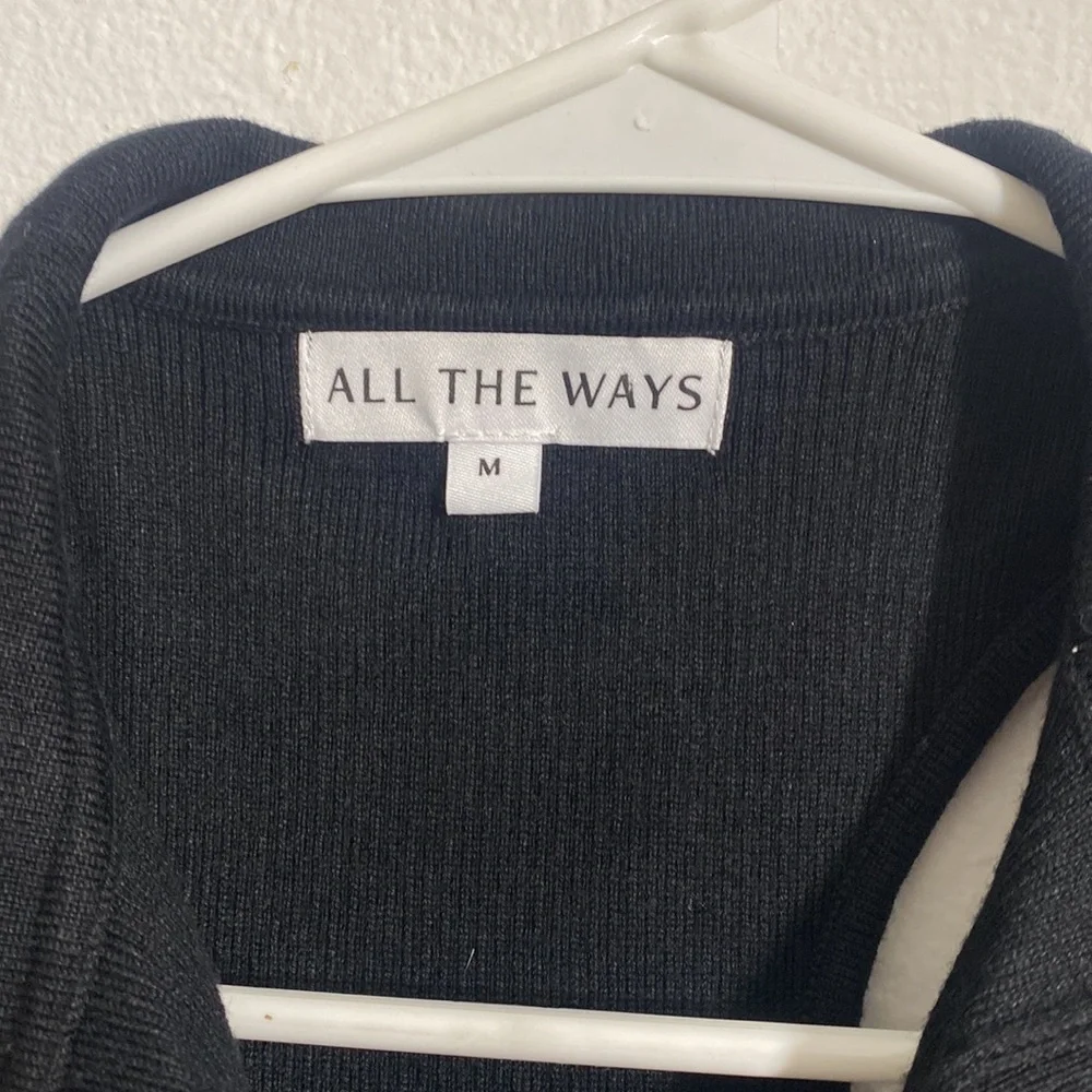 Revolve All the Ways Valerie Black Ribbed Knit polo top Sz M Stretch